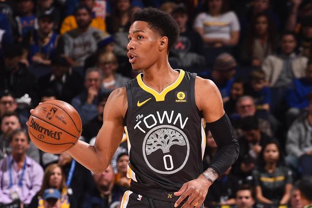 胡明轩21分广东加时胜北控 周琦15+10徐杰15分